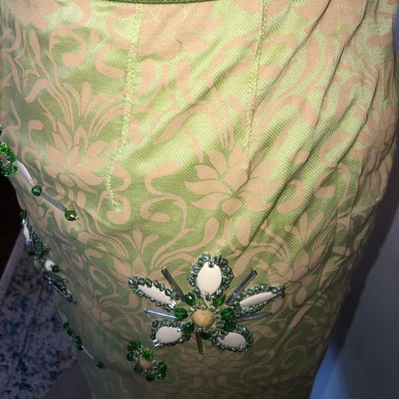 Unique Skirt with Intricate Bead Appliqués NWT! - Picture 5 of 7